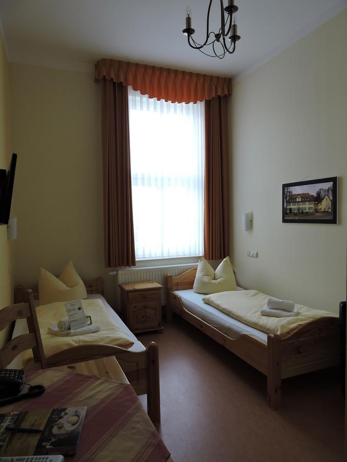 Hotel Zum Herrenhaus Behringen  Kültér fotó